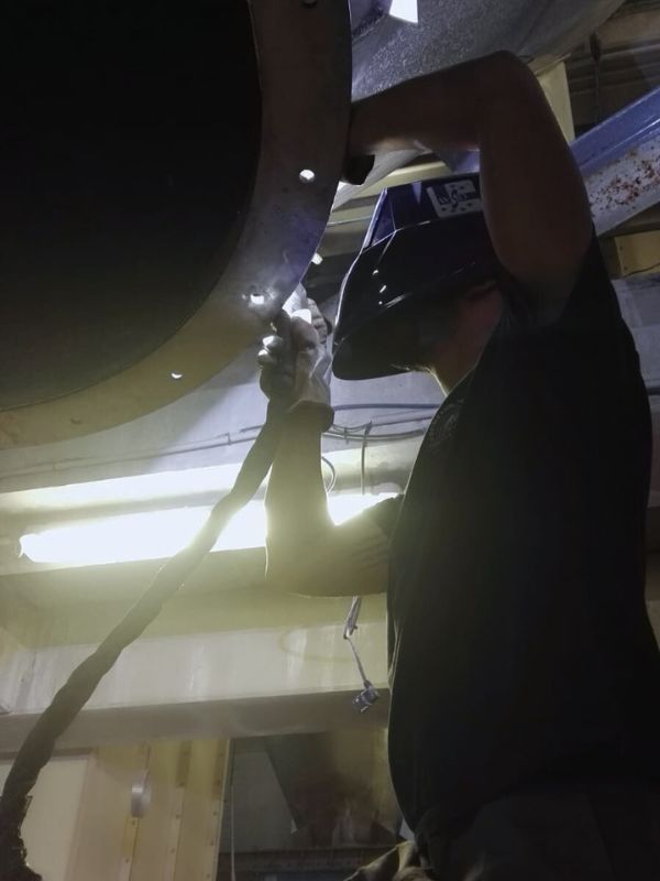 MÁQUINAS PERSONALIZADAS PARA INDUSTRIAS