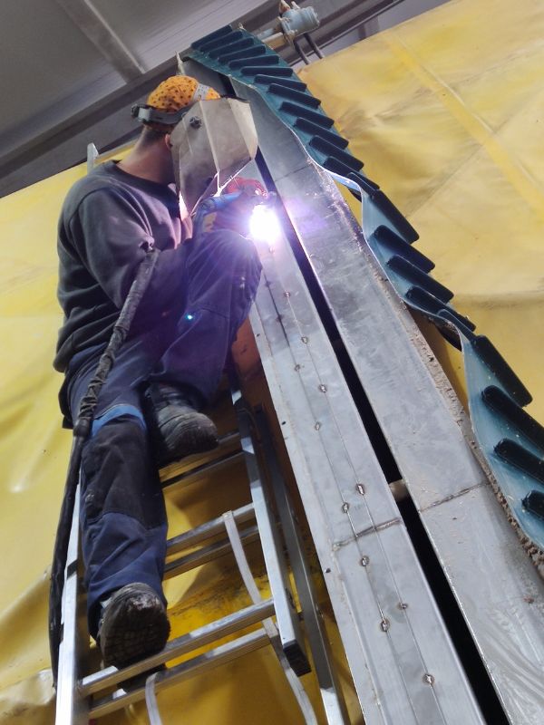 SOLDADURA DE EQUIPOS E INSTALACIONES INDUSTRIALES